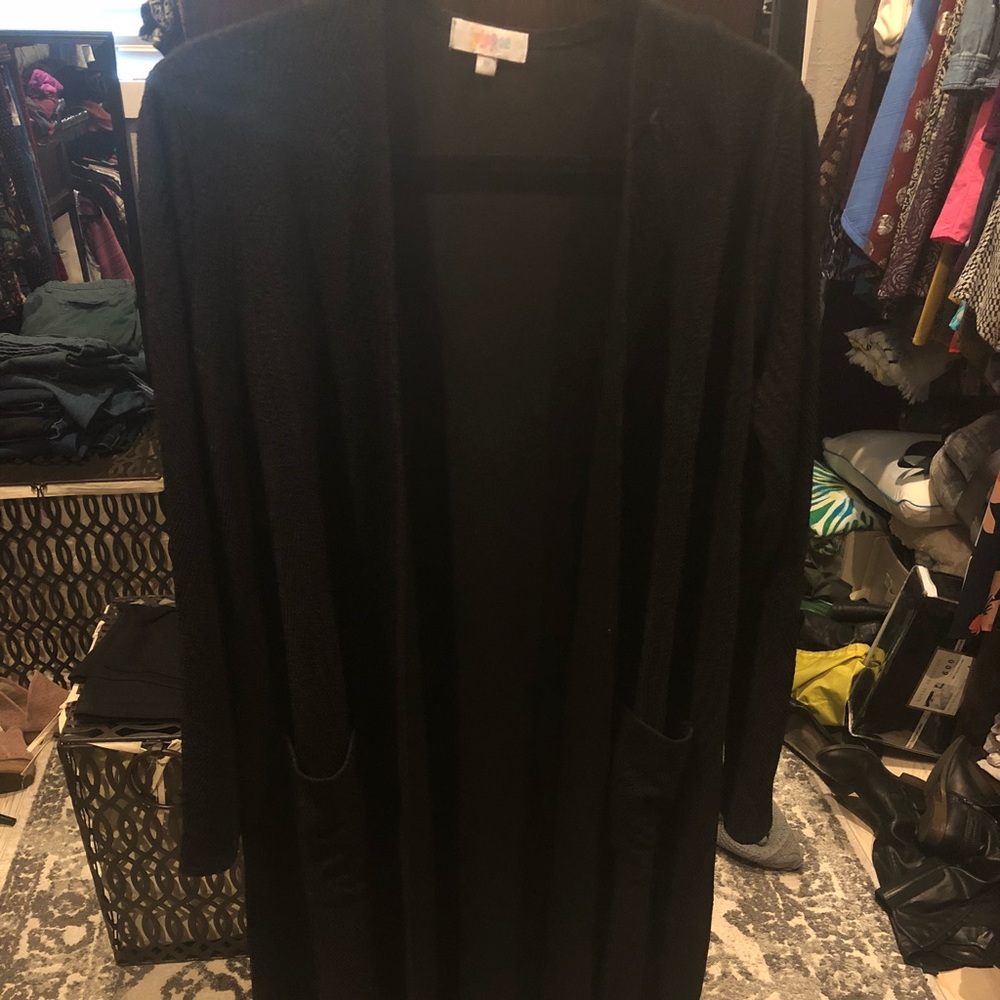 Medium Black Lularoe Sarah. NWOT. Never worn.